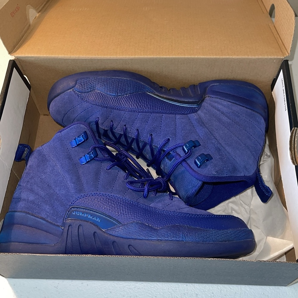 Air Jordan 12